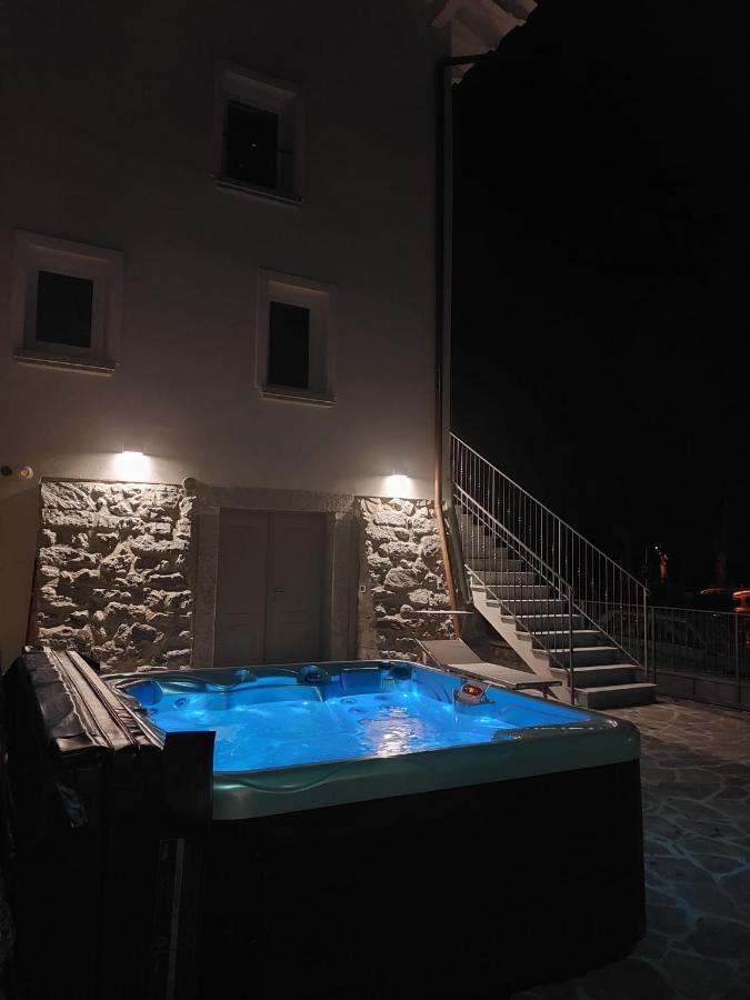 Casa Angelina Apartment Crone Екстериор снимка