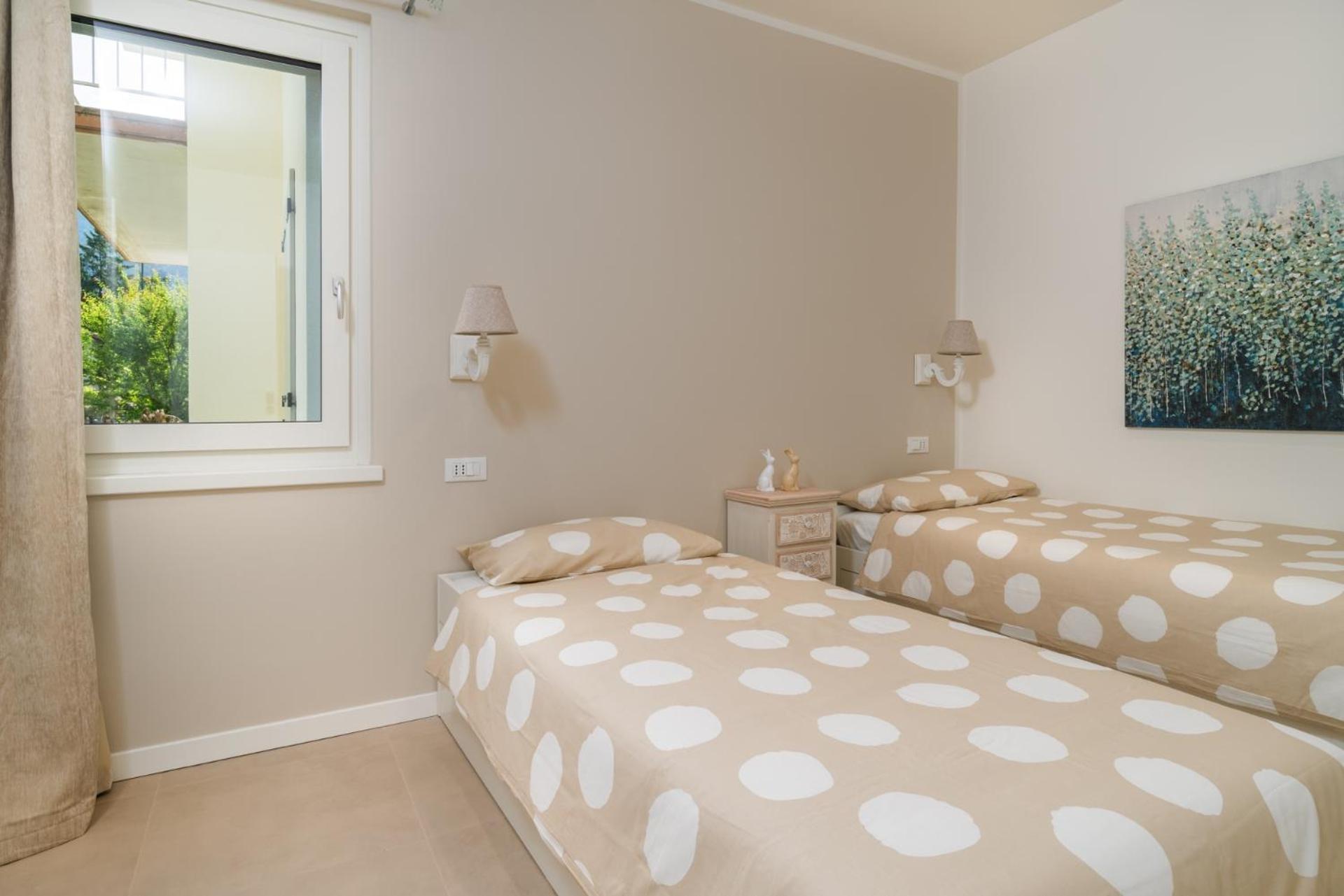 Casa Angelina Apartment Crone Екстериор снимка